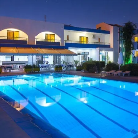 Sky Hotel 3*