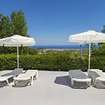 Sky Hotel Afandu